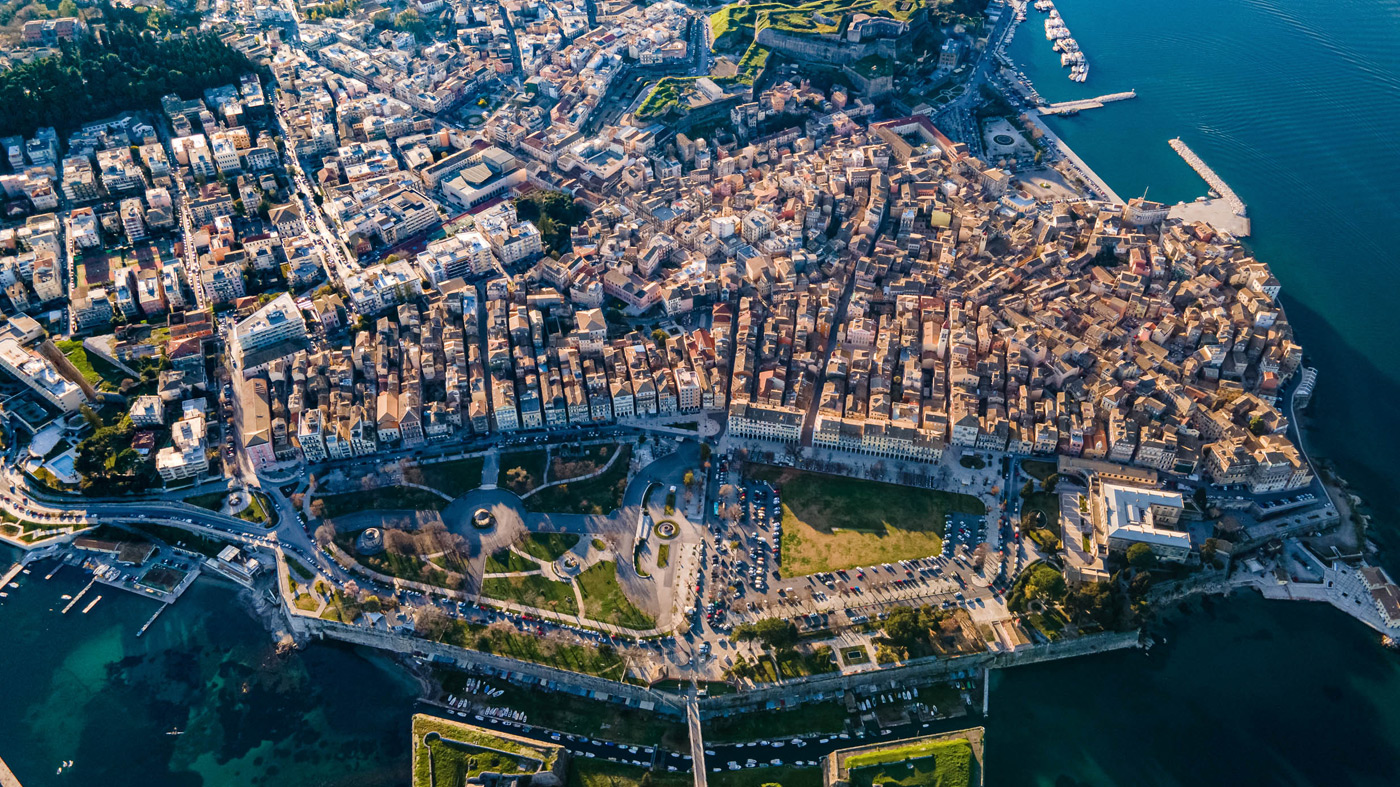 Corfu Walking Tour with Old Fortress Exploration
